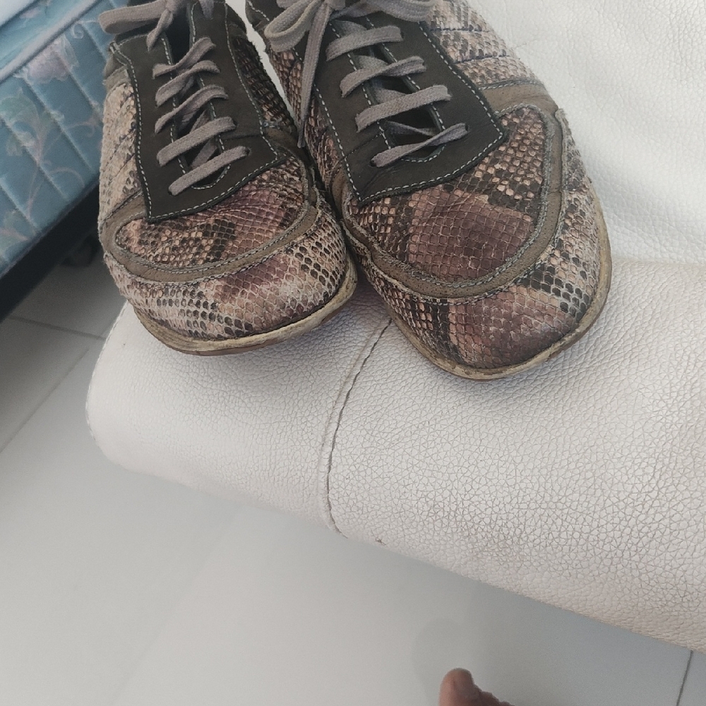 Snakeskin Patterned Sneakers - image 8